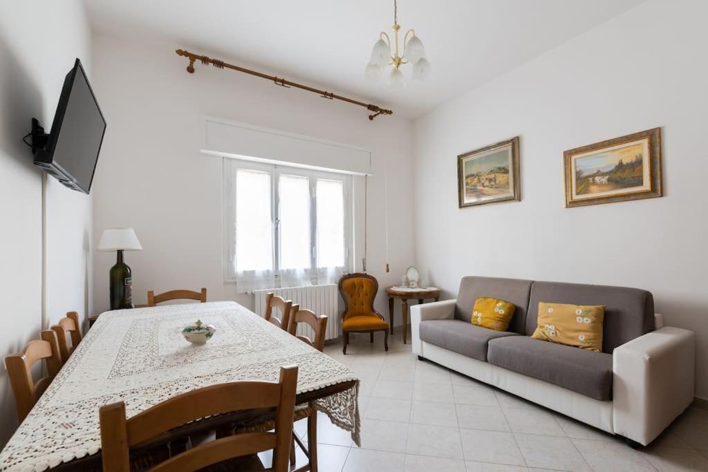 Casa Gina - Welcome In Italy! สกันดิชชี ภายนอก รูปภาพ